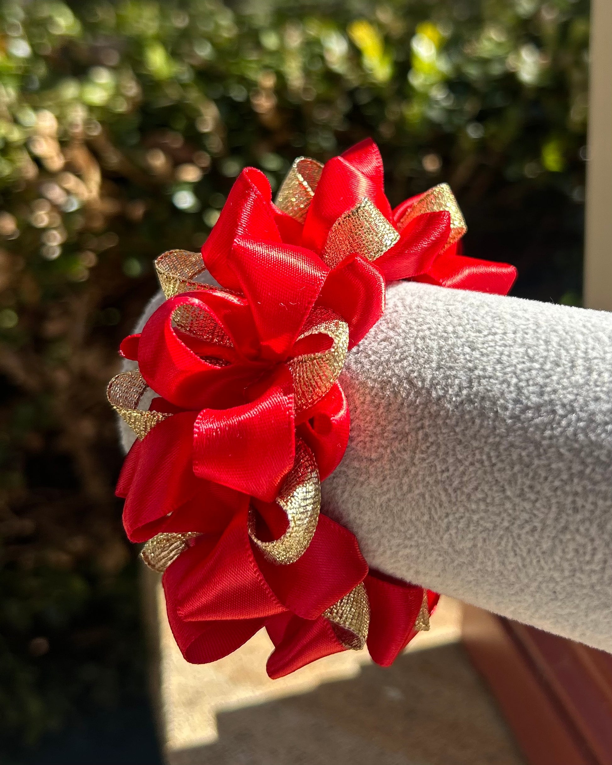 Ribbon Scrunchie - Red & Gold