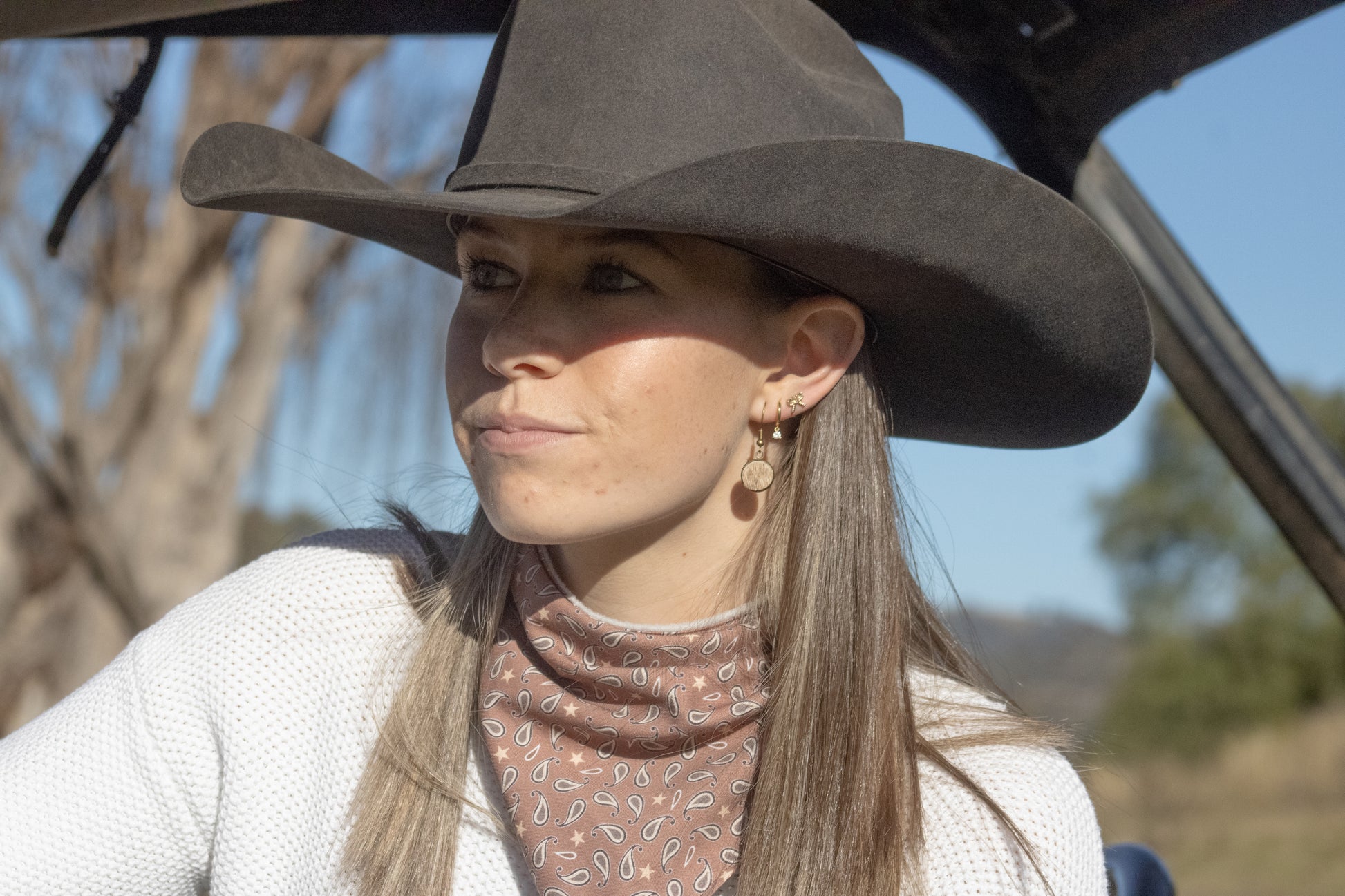 Cotton/Fleece Neck Scarf - Brown Paisley
