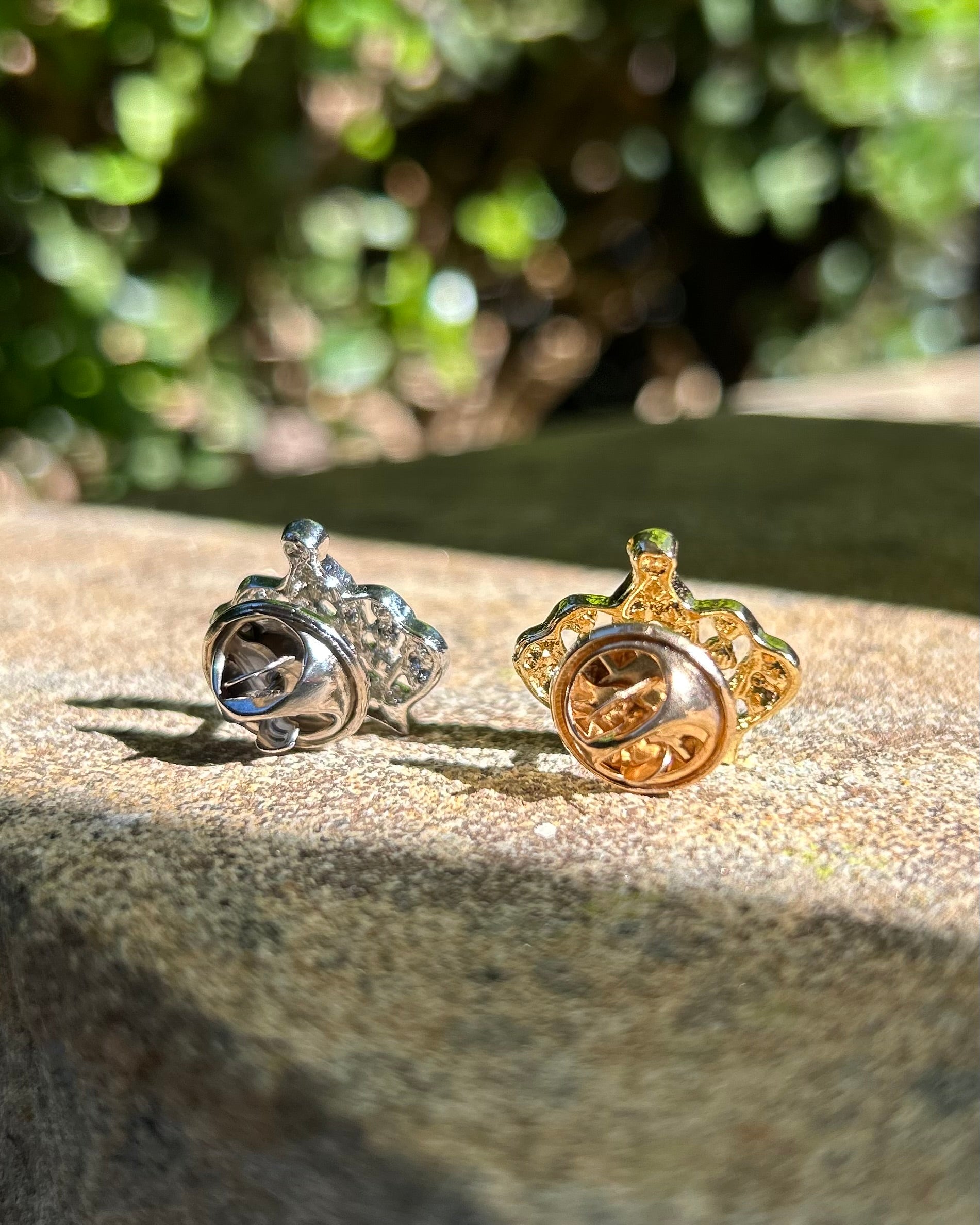 Crown Pins