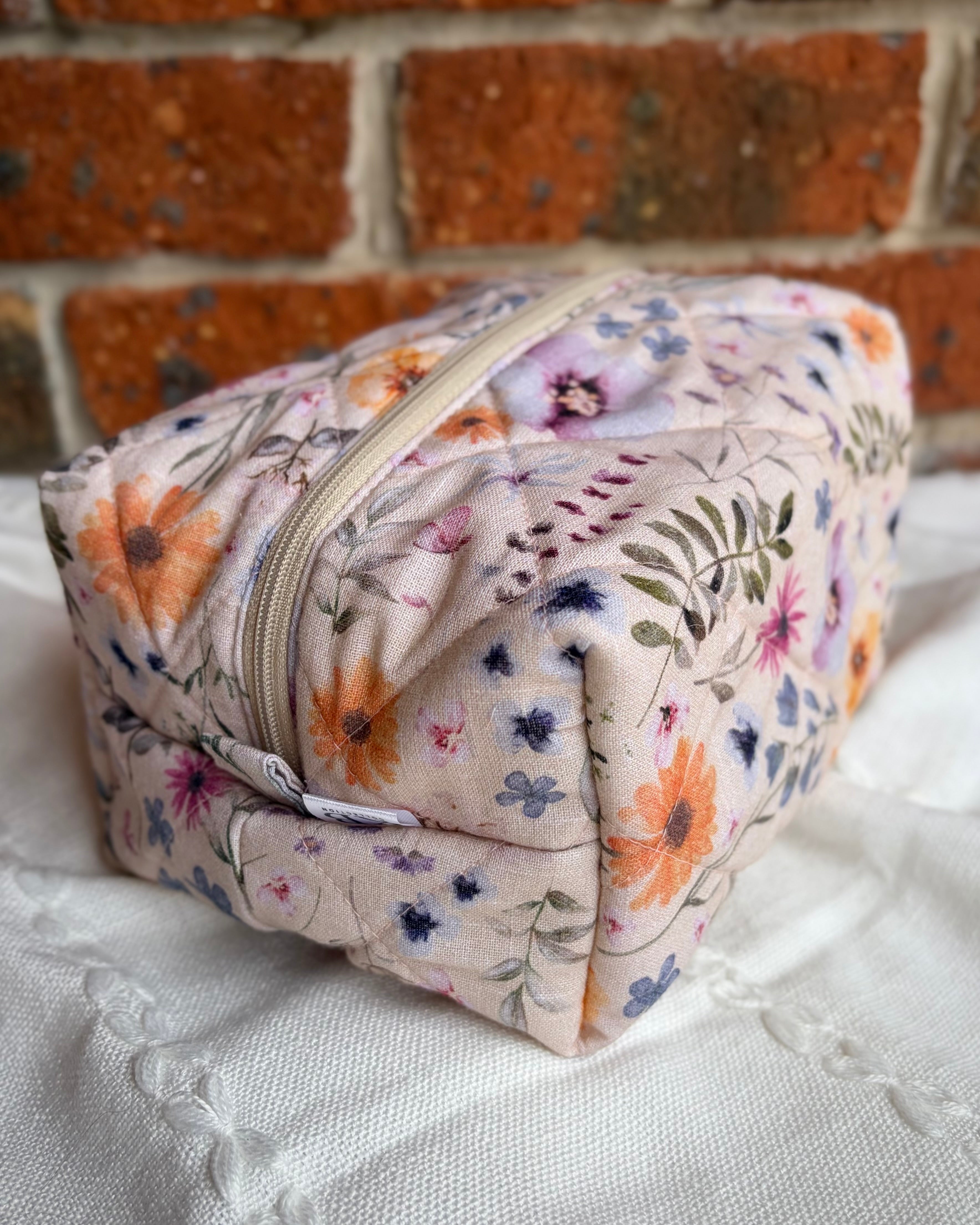 KB Cosmetic Bag - Wild Flowers