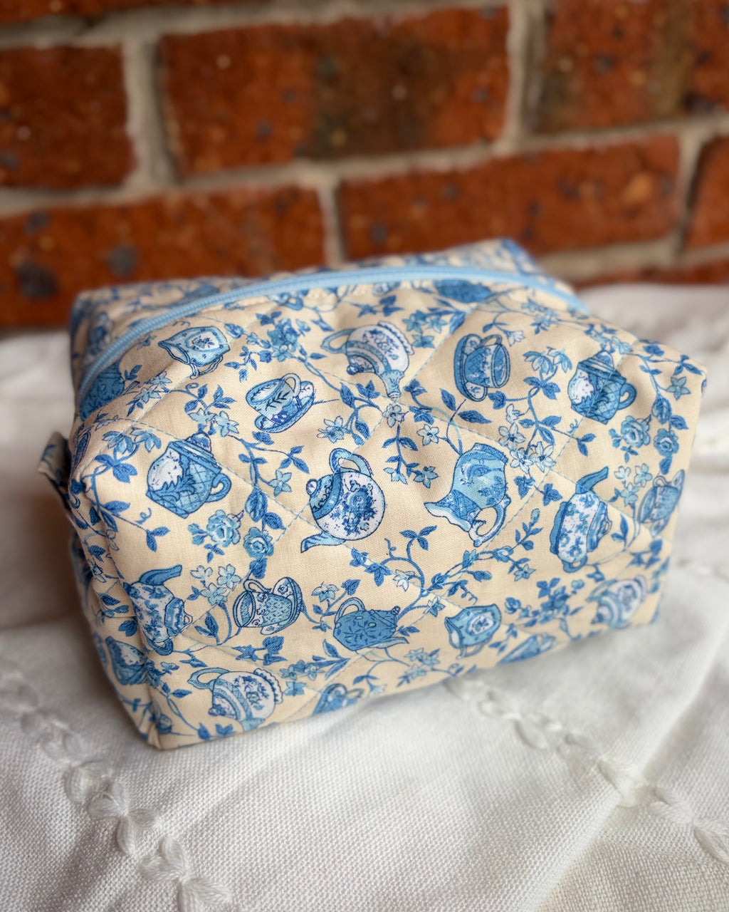 KB Cosmetic Bag - Teapots