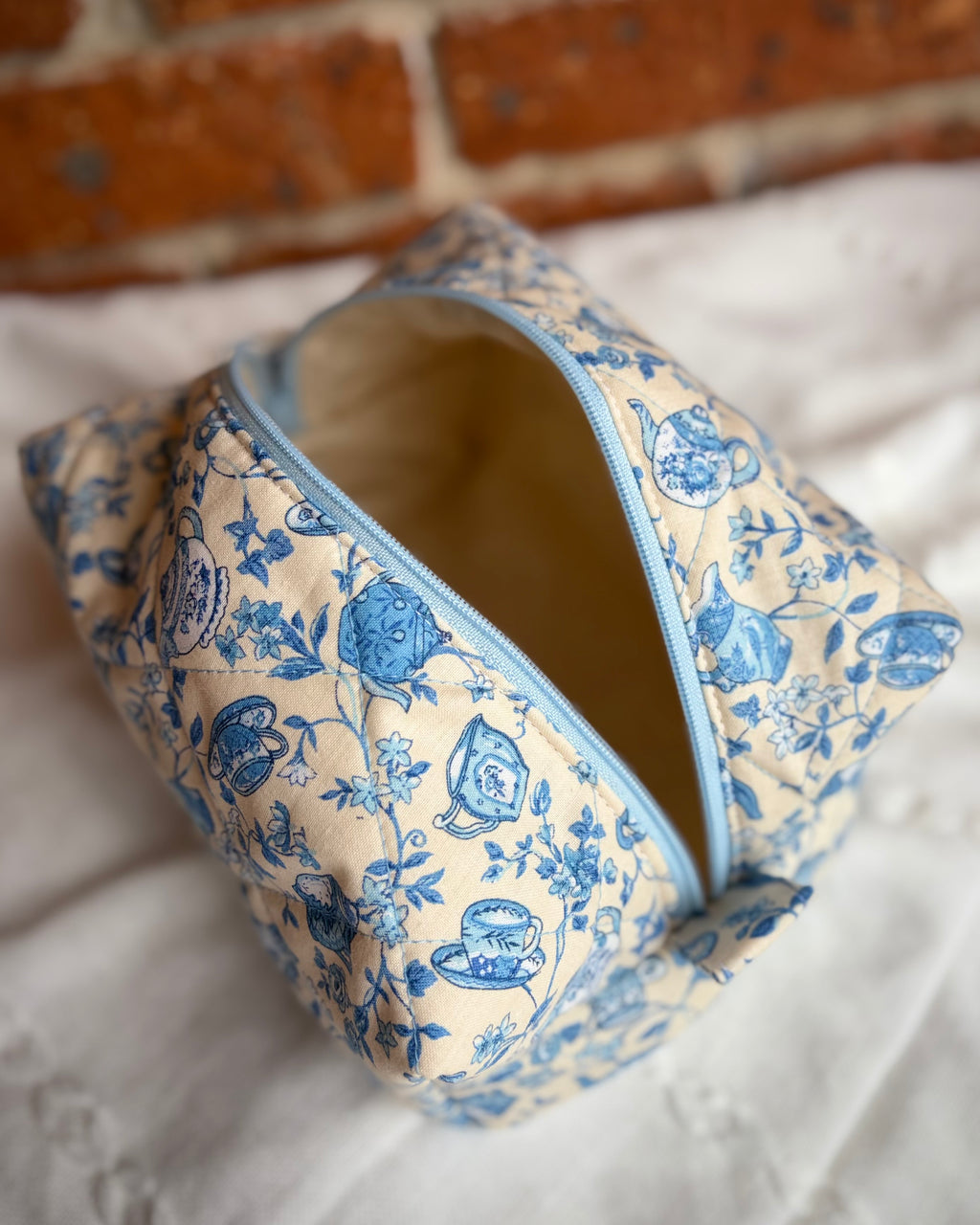 KB Cosmetic Bag - Teapots