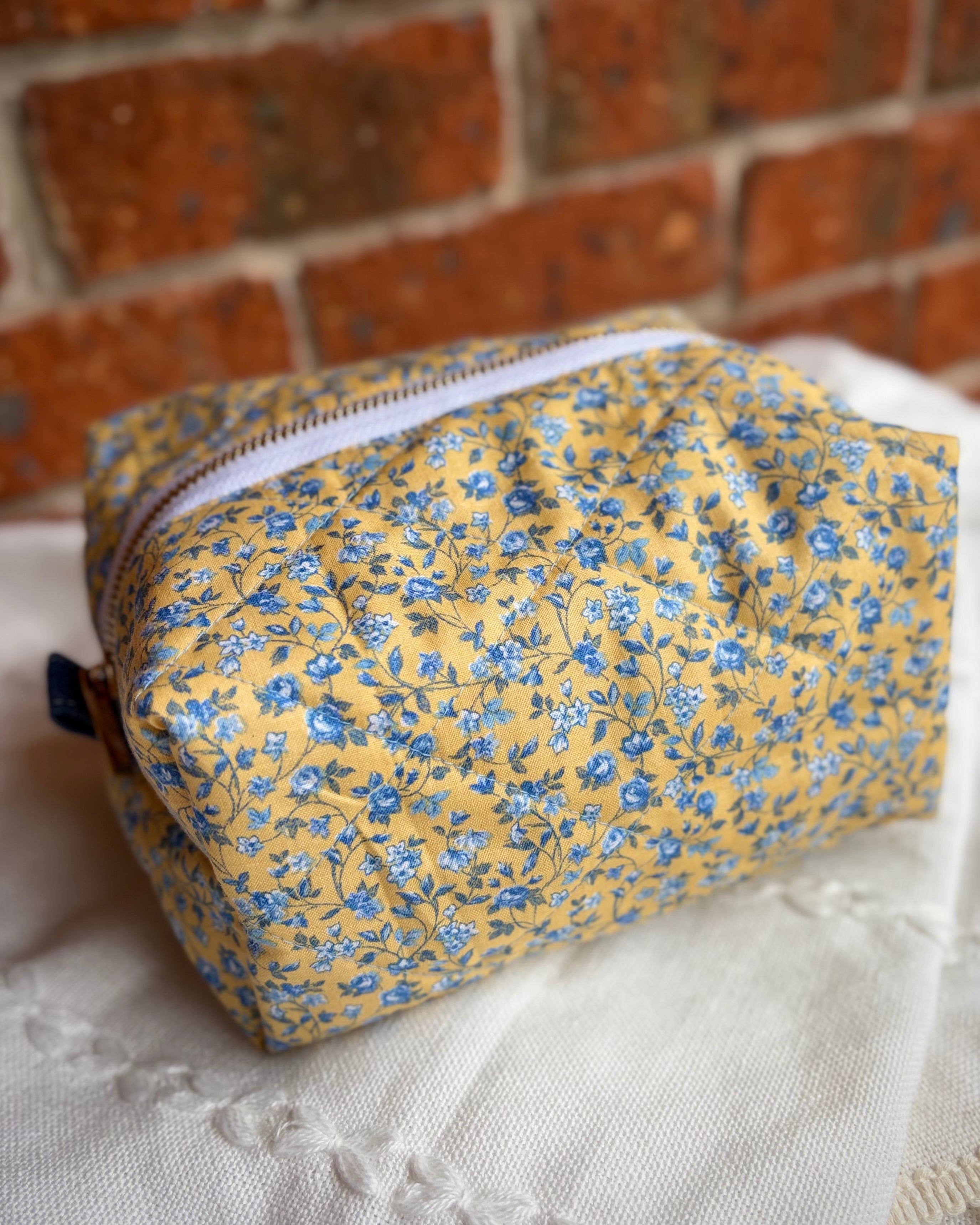 KB Cosmetic Bag - Lemon